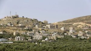 (FILE) One of the Israeli settlements, considered illegal under international law, in the West Bank. Photo: EFE