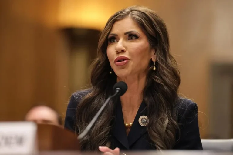 Kristi Noem and Daniel Noboa formalize bilateral pact against transnational crime. Photo: EFE.