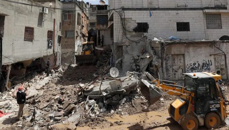(FILE). Damage caused in the West Bank refugee camp of Nur Shams, April 21, 2024. Photo: EFE.