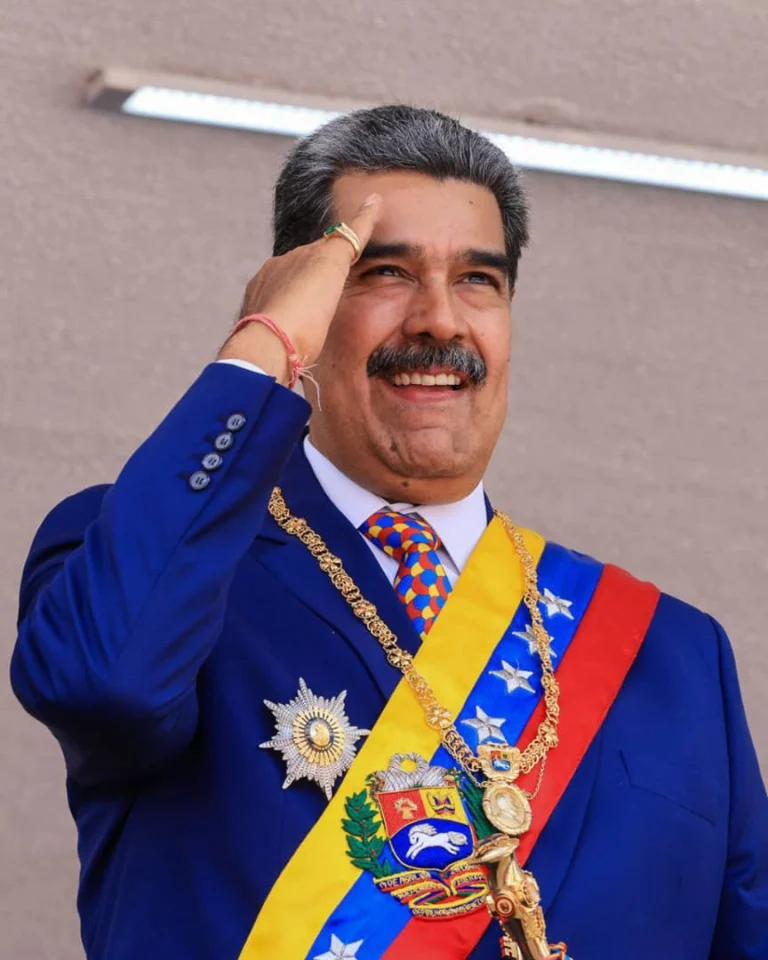 Crowd gathers for Venezuela independence anniversary celebration in Caracas – Venezuela independence anniversary marked with patriotic pride.