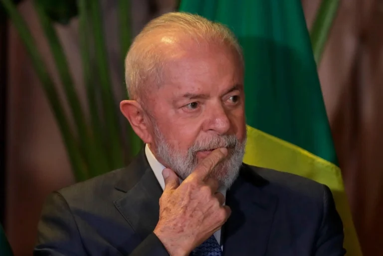Lula defies Trump: "No gringo gives orders here," vows sovereign economic path.Photo:EFE.