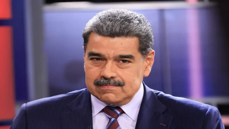 President Maduro reveals harsh truth about Bukele’s migrant crackdown amid successful repatriation efforts. Photo: Presidential Press.