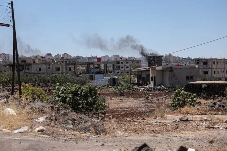 Israel launches airstrikes on Syria as UN Security Council holds emergency session.photo:EFE.