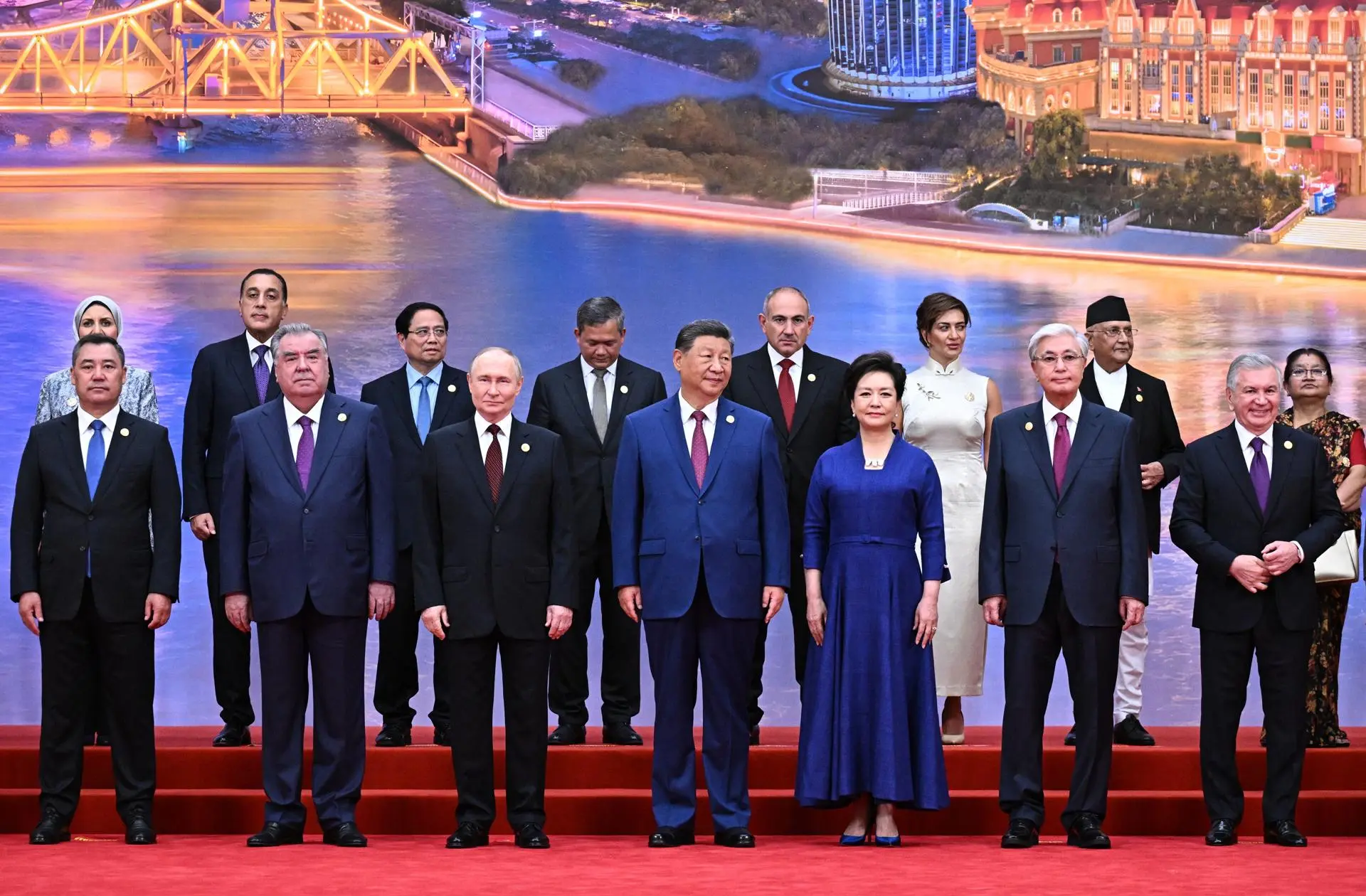 China Hosts SCO Summit to Boost Trade, Cooperation and Multilateralism