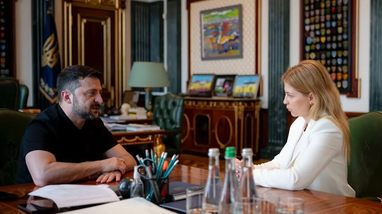 Former Deputy Prime Minister Olga Stefanishina meeting with Ukranian President Volodimir Zelensky. Photo: X/ @StefanishynaO.