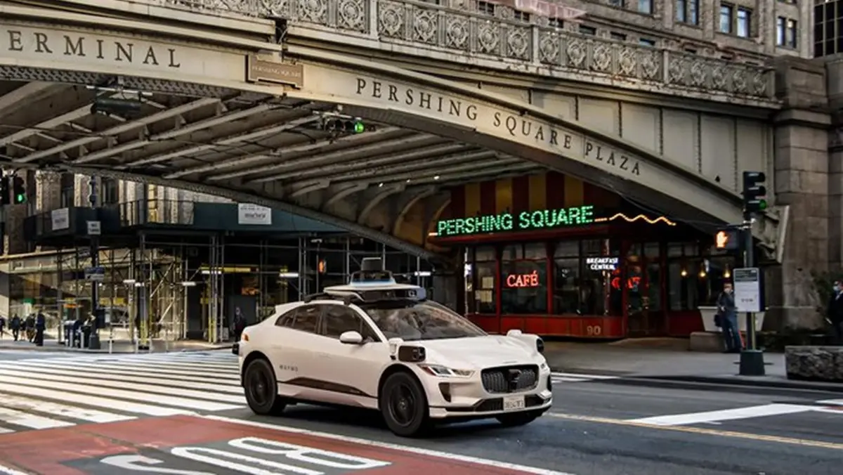 La Alianza de Taxi amenaza con cerrar la ciudad de Nueva York sobre Waymo Robotaxis