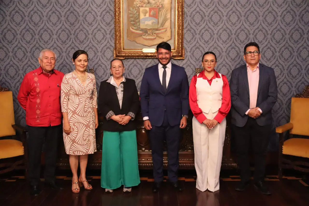 Venezuela coordinates peace efforts with five other countries amid US presence in the Caribbean