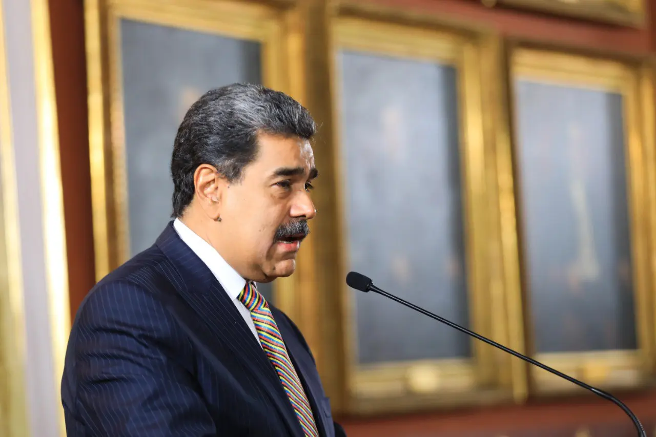 Maduro Defends Venezuela’s Sovereignty Amid Rising U.S. Military Pressure in the Caribbean