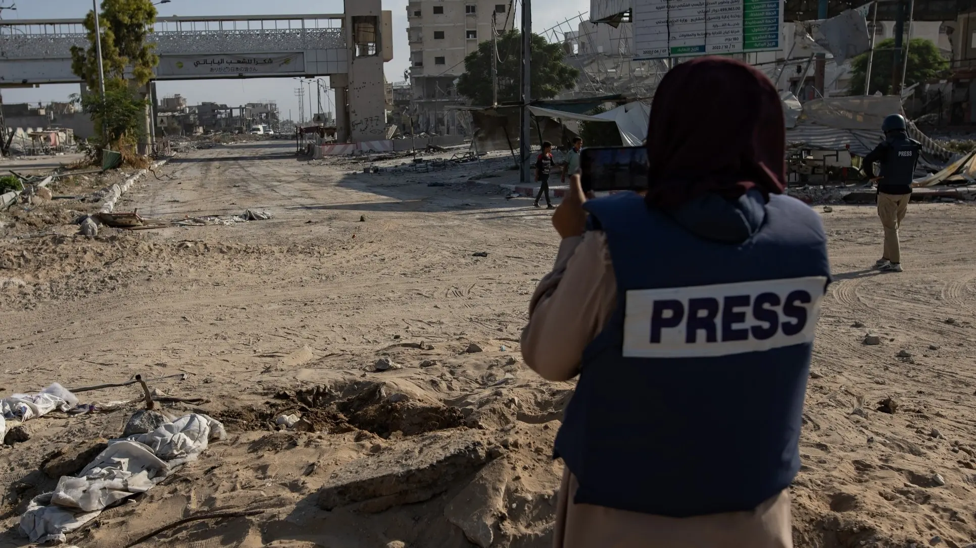 Palestinian Journalists Syndicate Condemns Israeli Forces Over Assault and Detention of Tunisian Reporter