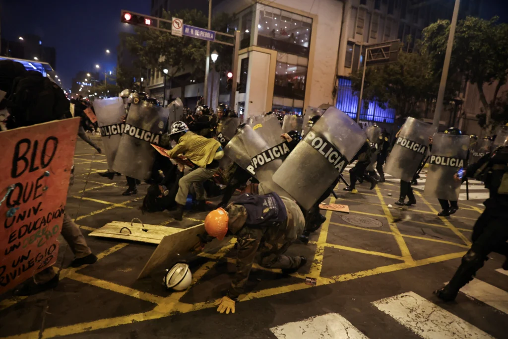 Peruvian Government To Impose State Of Emergency In Lima