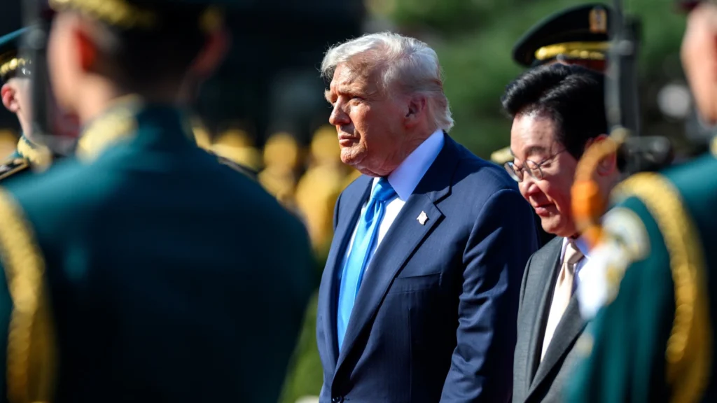 President Trump participated in bilateral meeting with the Prime Minister of the Republic of Korea. Photo: The White House.