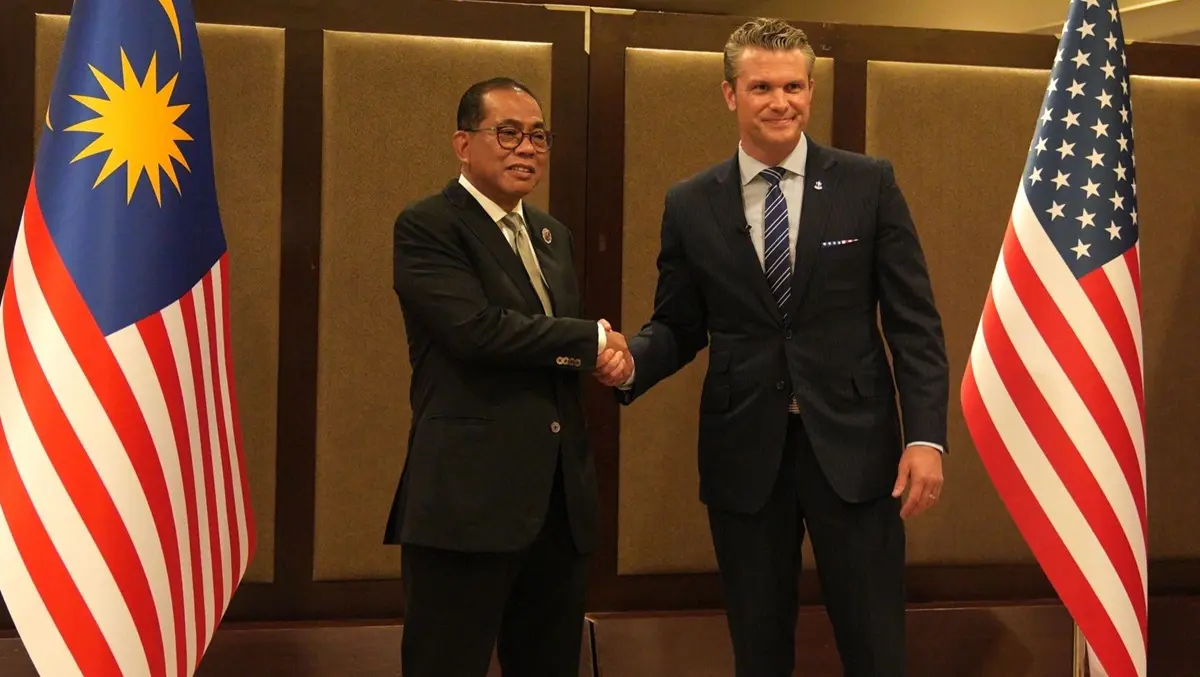 Malaysia and the U.S. Sign Defense Cooperation Deal