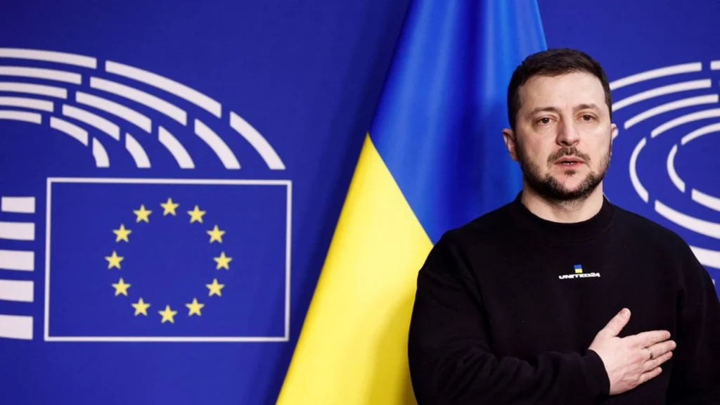 9. Rebuilding Ukraine’s defense—or outsourcing it? The Rafale deal hints at structural dependence with costs that won’t end at the battlefield.