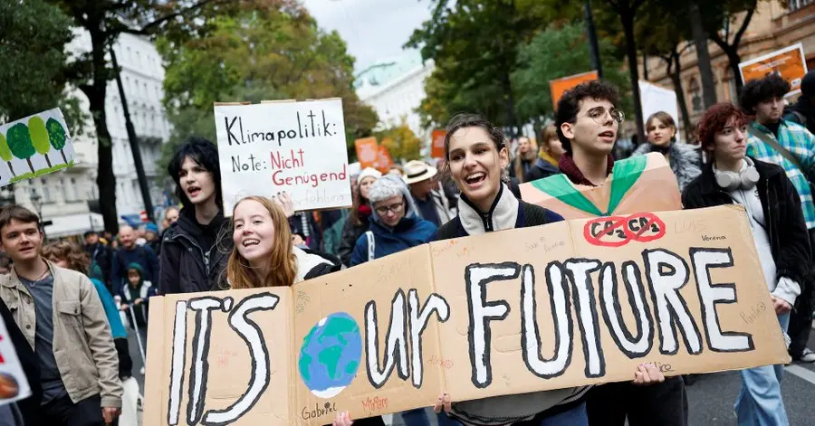 EU Reaches Deal on 90% Emissions Cut Ahead of COP30, but Offset Disputes Remain