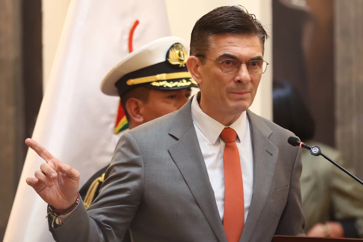 Bolivian President Closes The Ministry of Justice Amid Internal Disputes