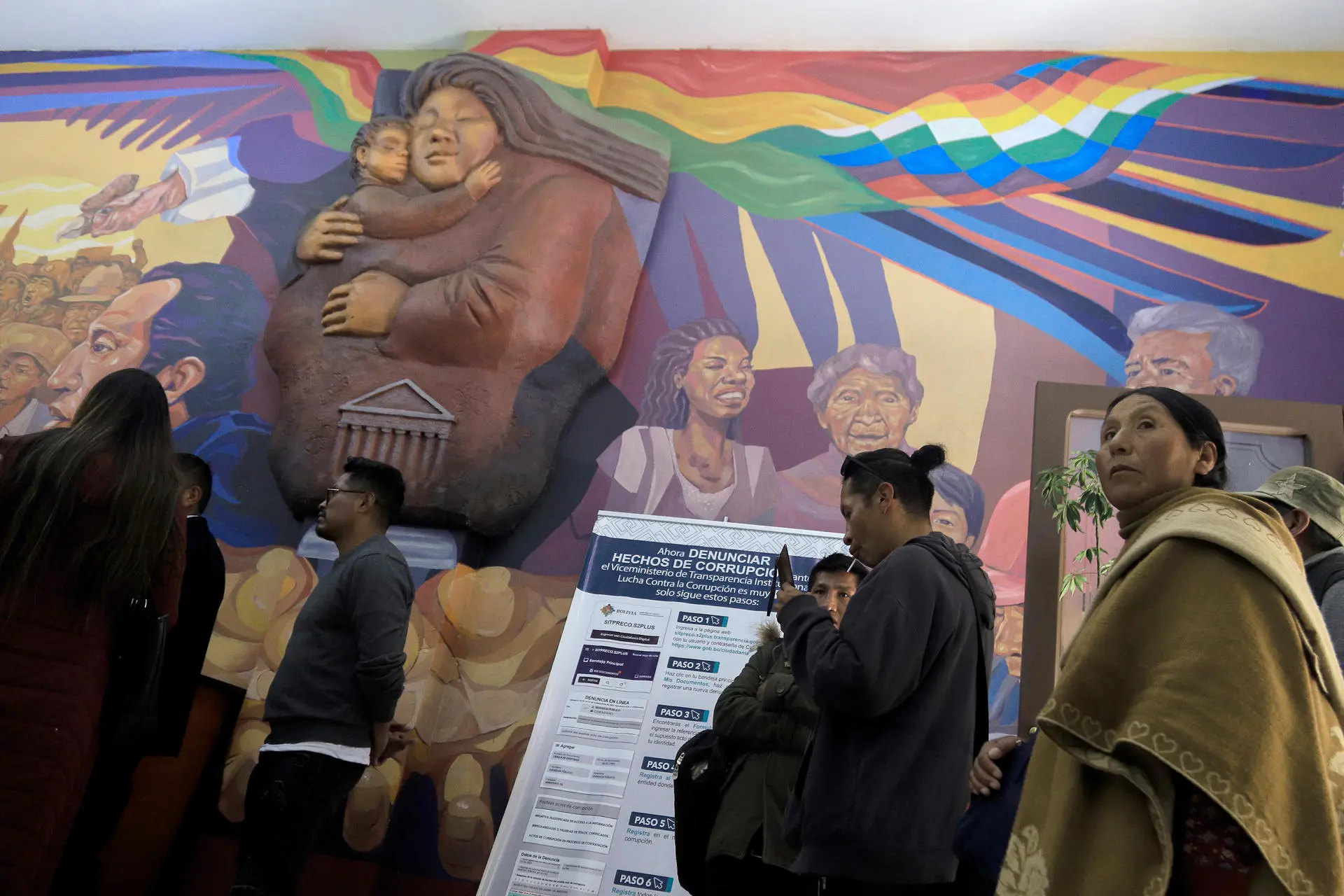 Bolivia: Human Rights Defenders Concerned Due Justice Ministry Closure