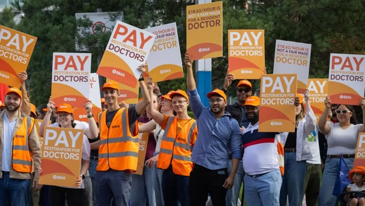 England’s Junior Doctors Launch New Five-Day Strike