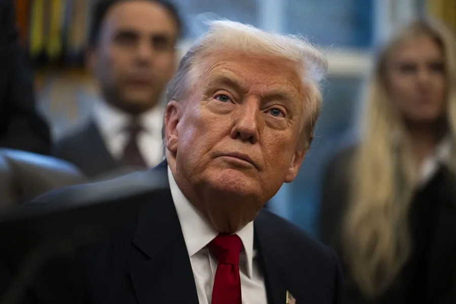 The United States says it is negotiating a peace plan with Russia and Ukraine “equally”