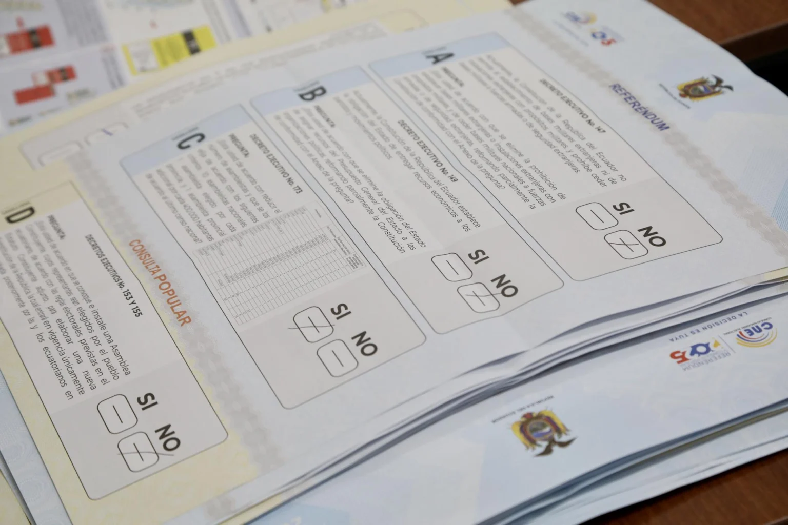 Vote Count Completed in Ecuador’s Referendum in 24 Provinces