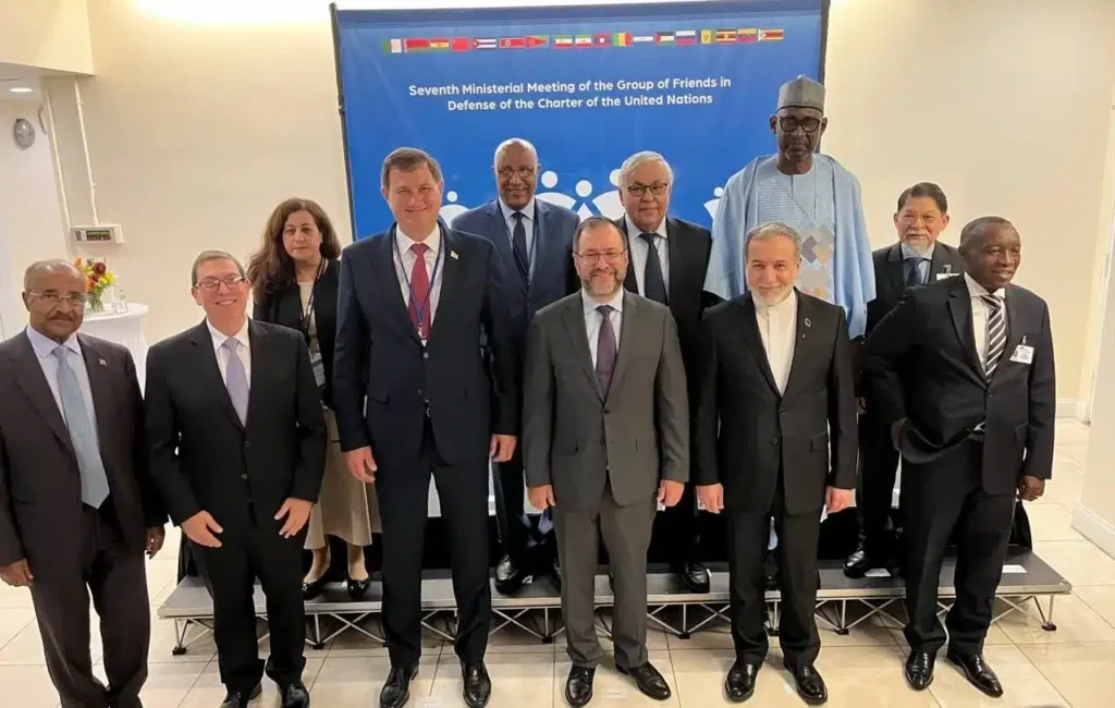 9. UN-aligned states back Venezuela’s self-determination, urging the U.S. to stop hostile actions and prioritize dialogue to keep the Caribbean a Zone of Peace.