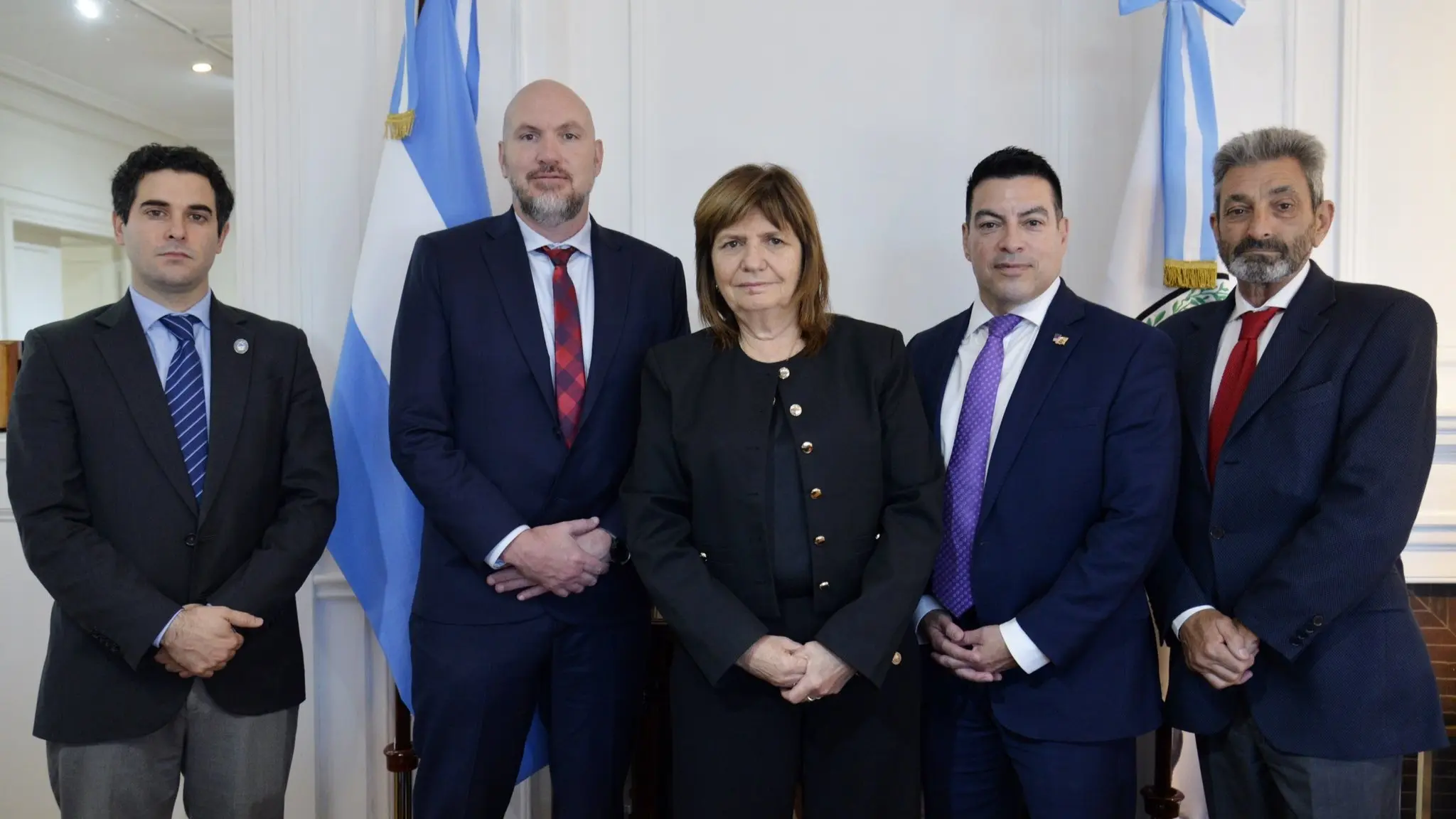 (FILE) Former Minister of National Scurity Patricia Bullrich alongside U.S. DEA representatives. Photo: X/ @MinSeguridad_Ar