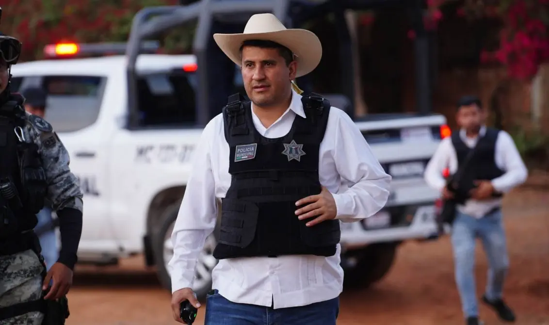 Mexico: Governor of Michoacán Says a Murdered Mayor’s Escort is on the Run