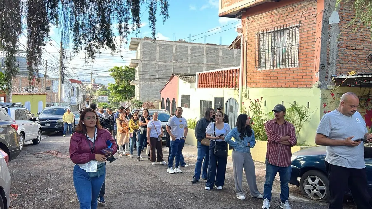 Hondurans Vote in Pivotal Election as Leftist Government Seeks to Retain Power