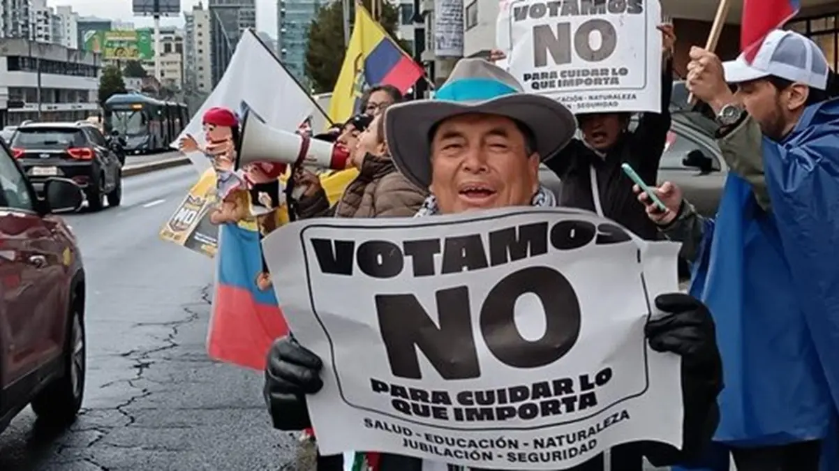 Ecuadorian Referendum Results Are a Resounding Defeat for Noboa: Correa
