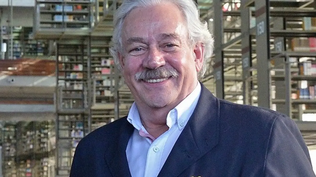 2025 Cervantes Prize Winner Gonzalo Celorio Explores Latin American Memory Through Literature