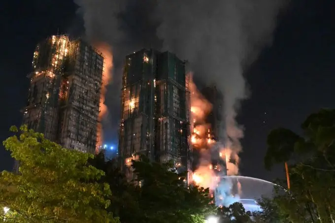 Hong Kong Widens Arrests as Probe Deepens Into Deadly Residential Complex Fire