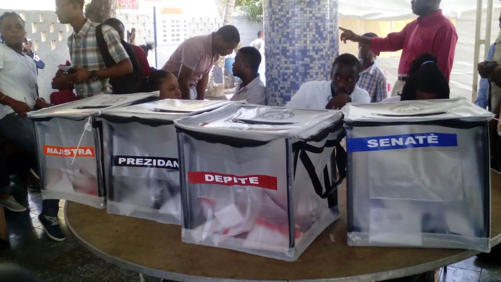 Draft of the Electoral Decree in Haiti ready for approval