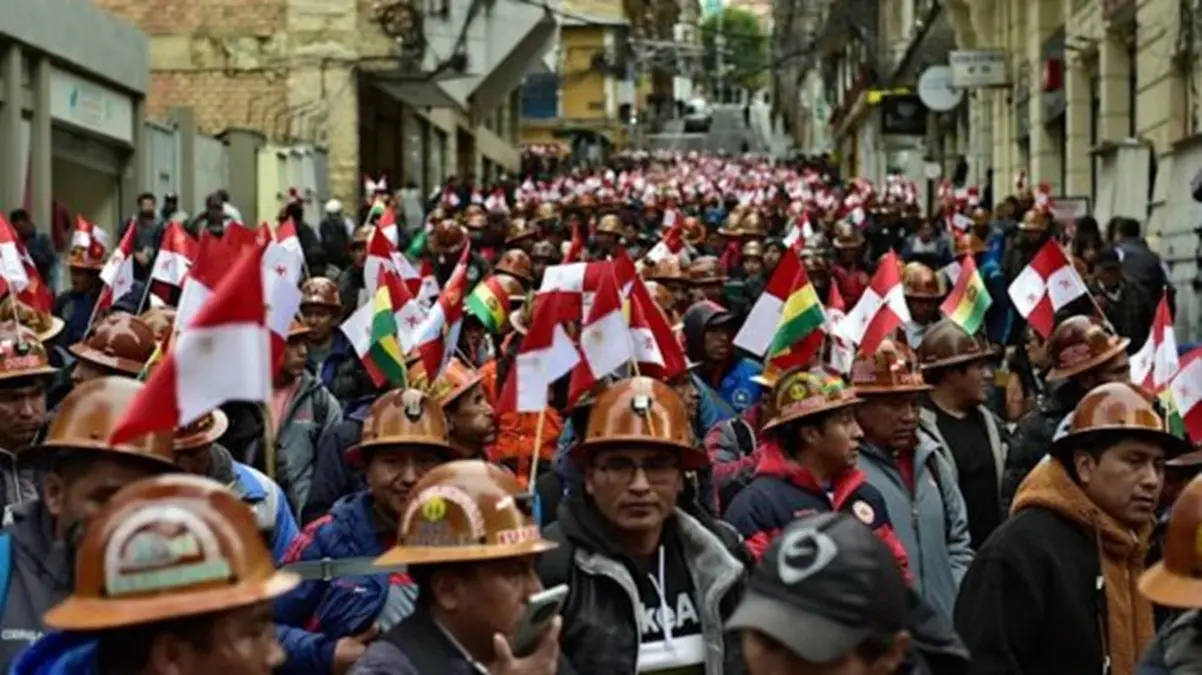 Bolivian Workers Uphold Nationwide Strike