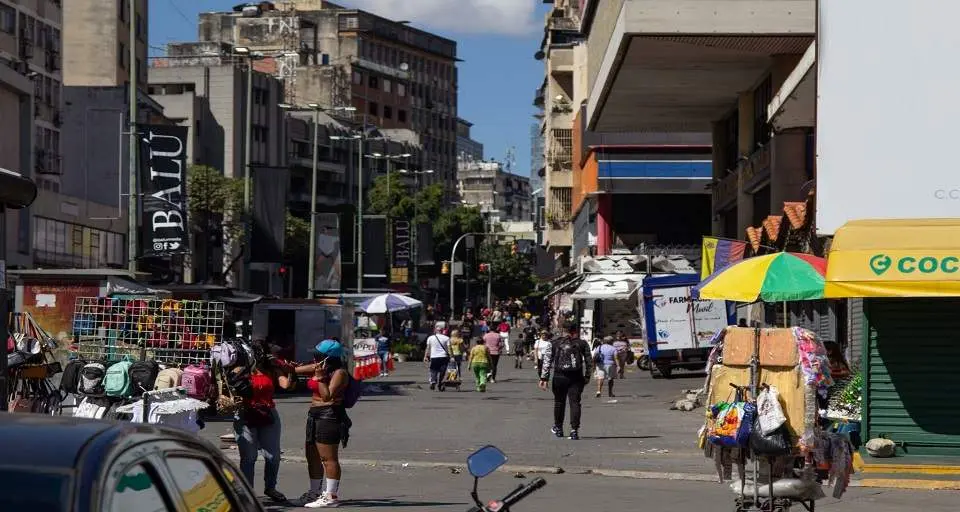 Venezuelan Patriotic Dignity Reflected in DATAVIVA Poll