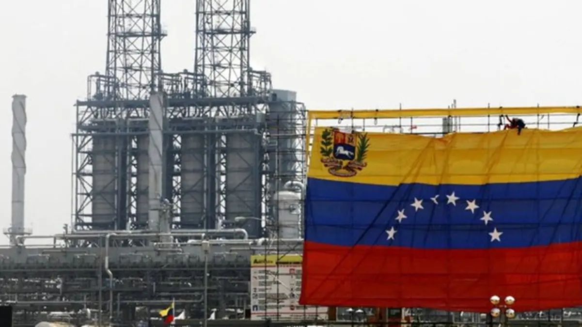 Trump Sounds Out Oil Giants on Possible Return to Venezuela
