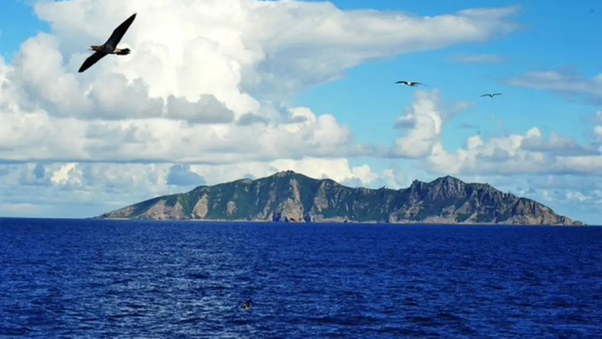 China Patrols Waters Near Diaoyu Islands