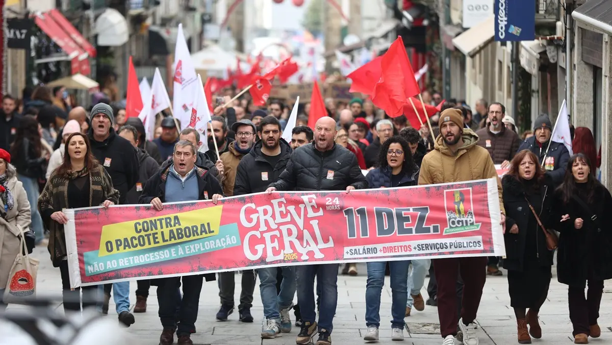 Portugal on General Strike Against Labor Reform