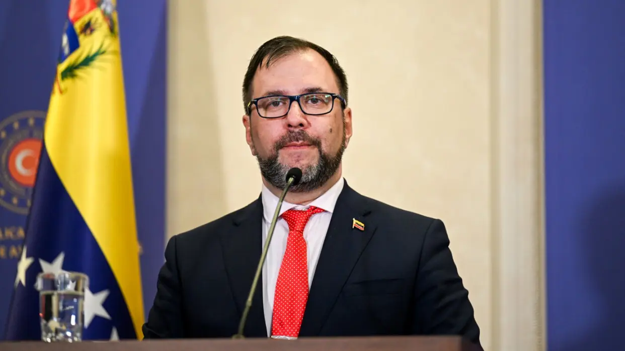 Venezuela Expresses Solidarity with Mexico After Tragic Accident