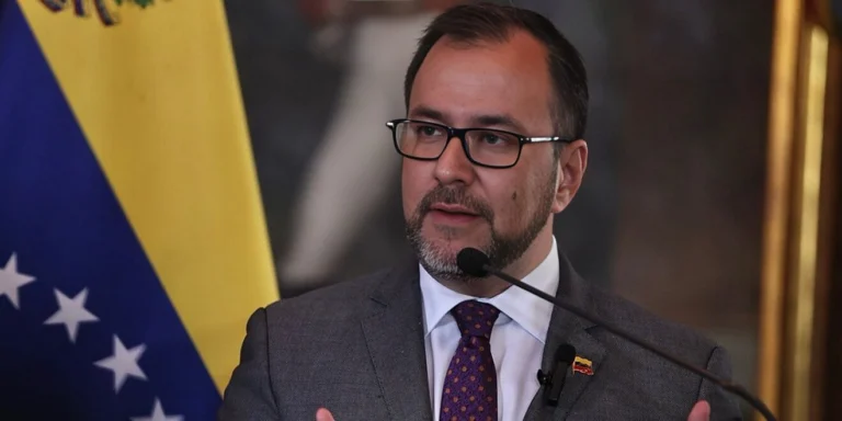 Venezuelan FM Yvan Gil. Photo: EFE.