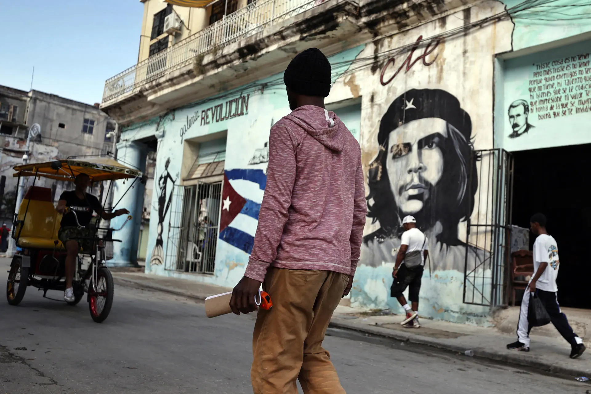 Cuba Condemns U.S. Politicization of Post-Hurricane Aid