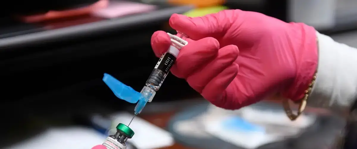 Vaccines against hepatitis A and flu are some of those that will disappear from health recommendations for U.S. children. Photo: AP.