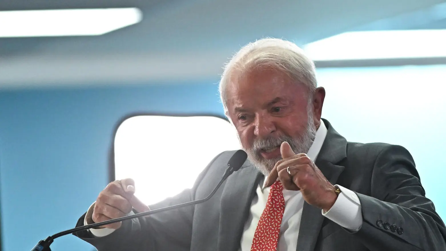 Brazil Announces Visa Exemptions for Chinese Citizens