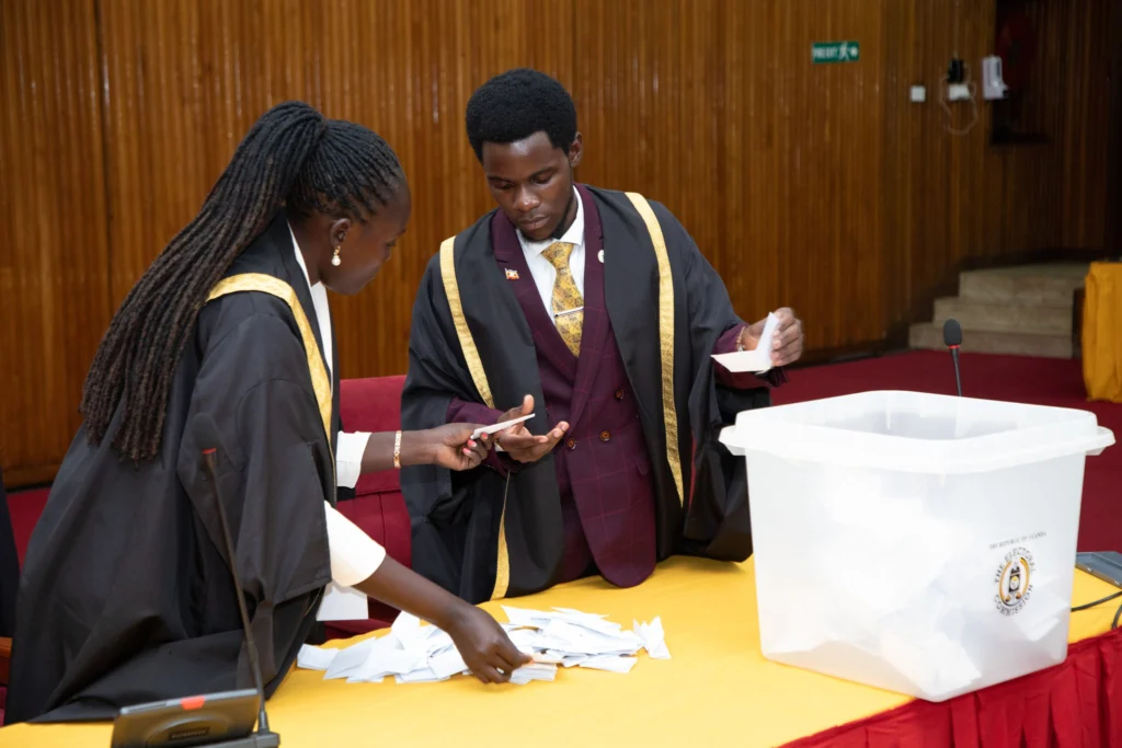 Ugandans Attend Presidential Elections Amid Technical Failures