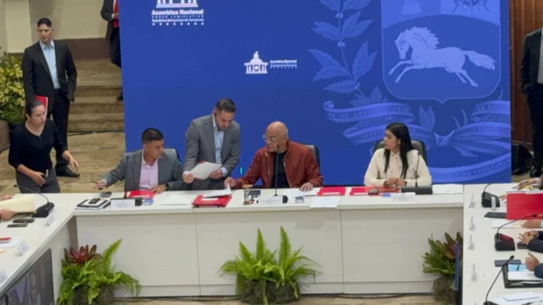 Jorge Rodríguez: “Underground oil must be converted into schools, hospitals, and roads”