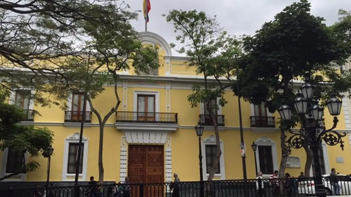 Venezuela Announces Diplomatic Outreach to U.S. While Condemning Military Aggression 