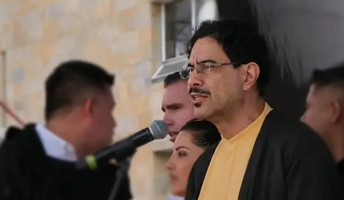 Cepeda Leads Colombia Presidential Polls Ahead of May Vote