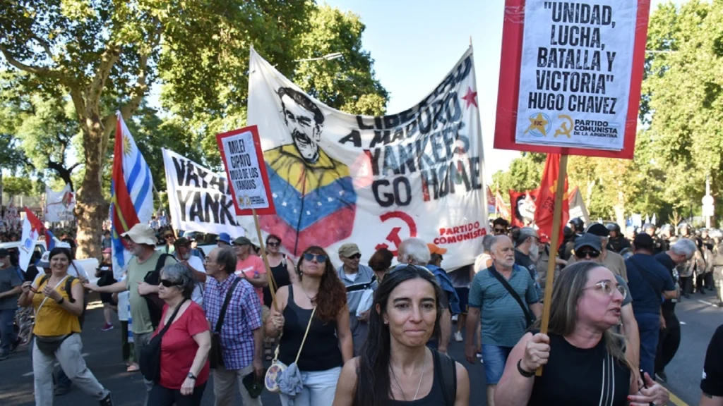 Argentinian Unions Rally Against U.S. Intervention in Venezuela