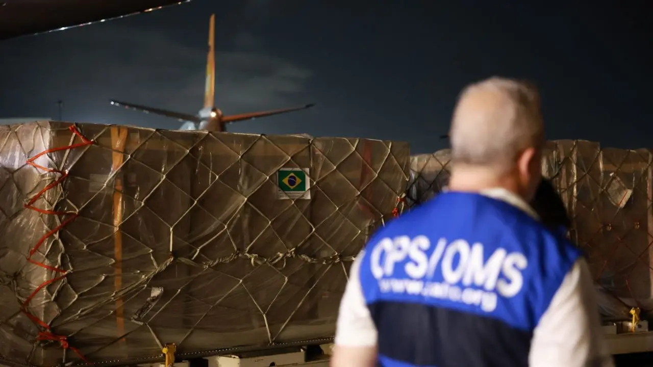 Venezuela Receives 23 Tons of Medical Aid from Brazil for Dialysis Patients