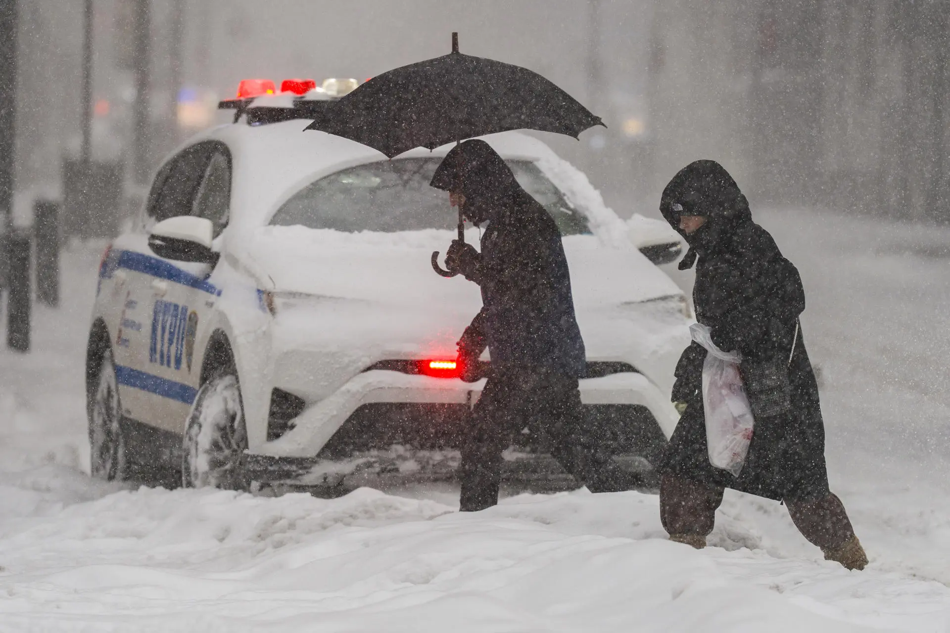 Winter Storm Leaves More Than a Million Households in the US Without Electricity