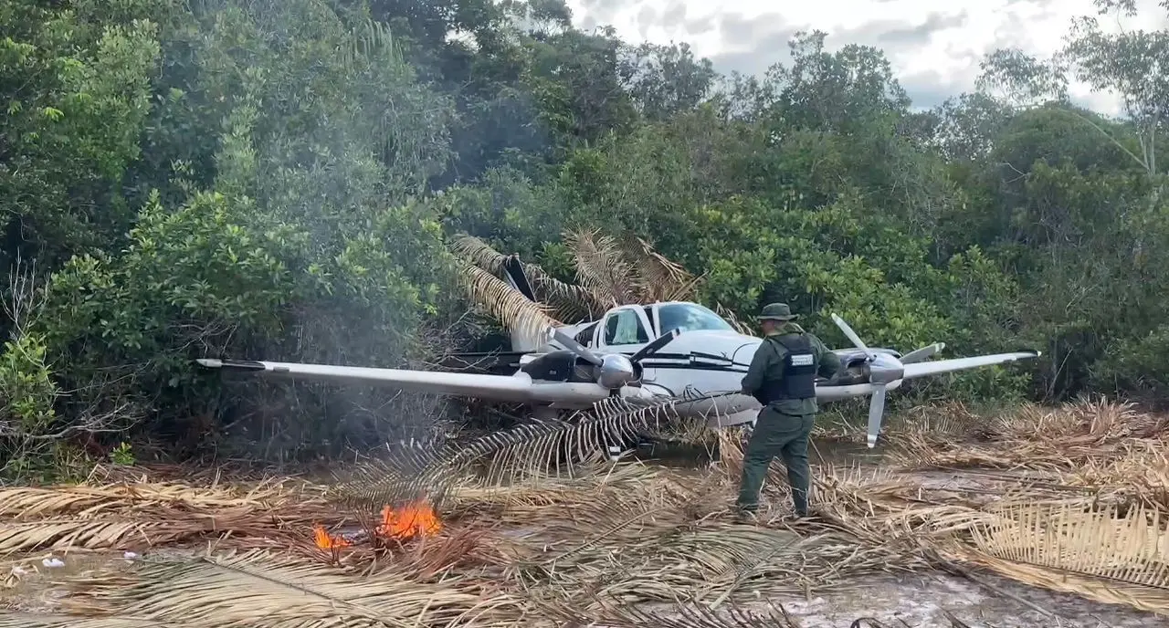 Venezuela Destroys 3 Drug Planes in Amazonian Border Operation