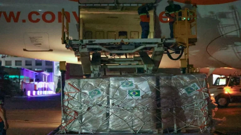 Venezuela Receives 30 Tons of Medical Supplies from Brazil